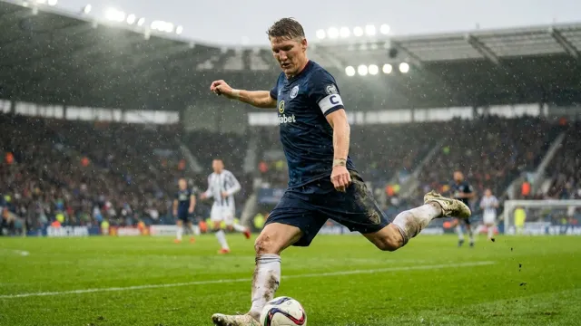 Bastian Schweinsteiger, Football