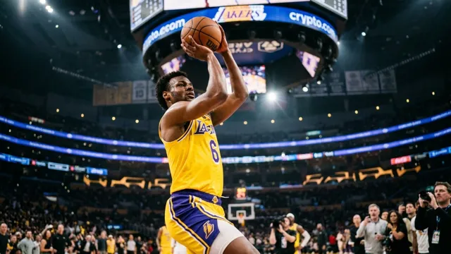 Bronny James, Basketball